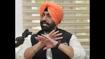 Punjab Congress MLA Sukhpal Singh Khaira tweeted a day after Union home minister Amit Shah announced that central service rules will be applicable to employees of the Chandigarh Union Territory administration. (HT file photo) Punjab Congress MLA Sukhpal Singh Khaira tweeted a day after Union home minister Amit Shah announced that central service rules will be applicable to employees of the Chandigarh Union Territory administration. (HT file photo)