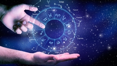 Career Horoscope Today: Get daily astrological predictions on career for your zodiac signs.