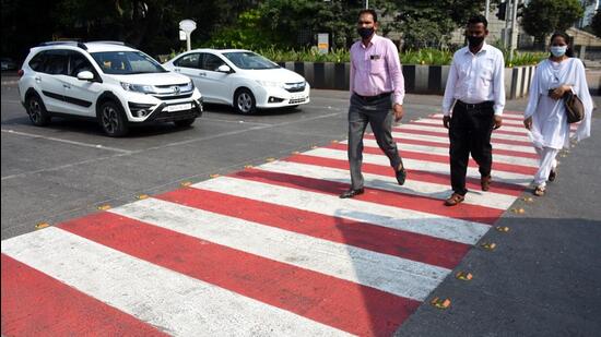 Vivek Pai, urban mobility expert said, “Luminescent paint brightens the road and increases visibility, especially in the night. (Vijay Bate/HT Photo)