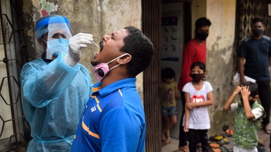 78.73 crore Covid-19 tests have been conducted so far; 4,32,389 tests were conducted in the last 24 hours. (Satish Bate/HT Photo) 78.73 crore Covid-19 tests have been conducted so far; 4,32,389 tests were conducted in the last 24 hours. (Satish Bate/HT Photo)