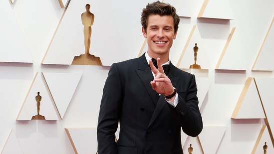 Shawn Mendes looked dapper in a black suit set as he arrived for the Oscars Awards, taking place at the Dolby Theatre in Hollywood, Los Angeles, California.(REUTERS)