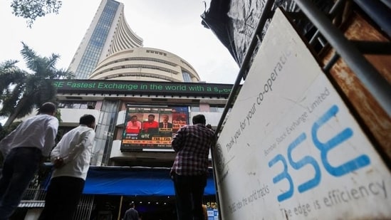 Sensex gains 231 points to close at 57,593, Nifty ends session at 17,222(REUTERS file photo)