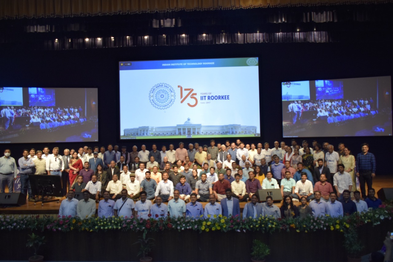 Marking the celebration, the institute hosted an alumni outreach event on March 27.