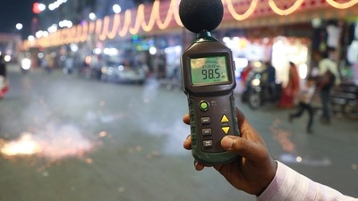 The UNEP report raises concerns about alarming noise pollution levels. (Rahul Raut/HT PHOTO) (HT_PRINT) The UNEP report raises concerns about alarming noise pollution levels. (Rahul Raut/HT PHOTO) (HT_PRINT)