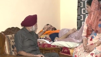 Harjot Singh with his family in New Delhi.&nbsp; (ANI)