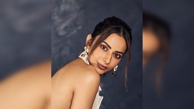 Rakul Preet's chic yet sultry outfit is from the clothing line of designer Sonaakshi Raaj Merani. (Instagram/@rakulpreet) Rakul Preet's chic yet sultry outfit is from the clothing line of designer Sonaakshi Raaj Merani. (Instagram/@rakulpreet)