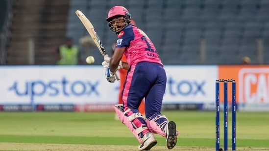 Rajasthan Royals skipper Sanju Samson plays a shot against SunRisers Hyderabad(IPL Twitter)