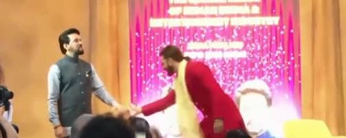 During the event, Ranveer Singh was asked to perform a dance to the song 'Malhari' from the Bollywood hit 'Padmaawat', and the actor also made Anurag Thakur shake a leg with him. (Screengrab)