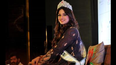 Miss Universe Harnaaz Kaur Sandhu interacting with the media in Chandigarh on Wednesday. (Ravi Kumar/HT) Miss Universe Harnaaz Kaur Sandhu interacting with the media in Chandigarh on Wednesday. (Ravi Kumar/HT)