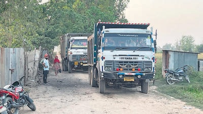 The truck drivers could not produce a permit. (HT Photo) The truck drivers could not produce a permit. (HT Photo)