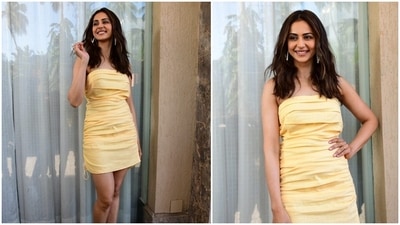With one hand on her wrist and the other resting straight, Rakul Preet posed for the paparazzi wearing a sweet smile on her face. (HT Photo/Varinder Chawla) With one hand on her wrist and the other resting straight, Rakul Preet posed for the paparazzi wearing a sweet smile on her face. (HT Photo/Varinder Chawla)