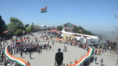 Besides Congress MLA Vikramaditya Singh, who led the Tiranga Yatra, the police registered a case under Sections 143 and 188 of the Indian Penal Code against state Youth Congress president Yadupati Thakur, Chattar Singh, Deepak Khurana, Rahul Mehra, Virender Banshtu, Amit Thakur and Rahul Chauhan. (HT File Photo)