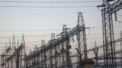 The present case pertains to a power ministry order of March 29, by which it diverted the electricity allocated to Delhi from the NTPC plant in Dadri to Haryana from April 1, citing a letter sent by Delhi power minister Satyendar Jain in July 2015. (Representative image/HT Archive) The present case pertains to a power ministry order of March 29, by which it diverted the electricity allocated to Delhi from the NTPC plant in Dadri to Haryana from April 1, citing a letter sent by Delhi power minister Satyendar Jain in July 2015. (Representative image/HT Archive)