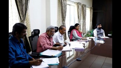 Pune Mahanagar Parivahan Mahamandal Limited (PMPML) held a press conference to announce Bus Day on Wednesday. (Photo by Rahul Raut/HT PHOTO)