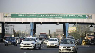 Gurugram, India - March 30: A view of the Kherki Daula toll plaza, in Gurugram, India, on Wednesday, March 30, 2022. The fare of the Kherki Daula toll plaza will increase by about 14 percent from April 1. (Photo by Parveen Kumar/Hindustan Times) **To go with Abhishek Bhel's story** Gurugram, India - March 30: A view of the Kherki Daula toll plaza, in Gurugram, India, on Wednesday, March 30, 2022. The fare of the Kherki Daula toll plaza will increase by about 14 percent from April 1. (Photo by Parveen Kumar/Hindustan Times) **To go with Abhishek Bhel's story**