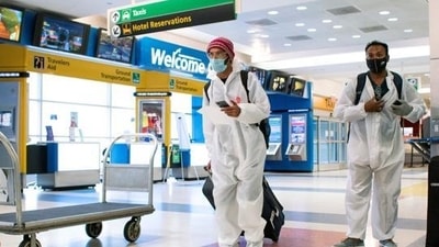 Americans ease up on masks, nonessential travel despite new Covid wave warning (File photo. Representative image) Americans ease up on masks, nonessential travel despite new Covid wave warning (File photo. Representative image)