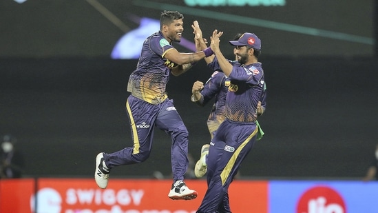 IPL 2022, RCB vs KKR Highlights: Umesh Yadav celebrates after picking a wicket