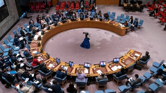 The United Nations Security Council assembles for a meeting on humanitarian relief aid amid Russia's invasion of Ukraine in New York, on March 29, 2022.&nbsp;(Reuters photo)
