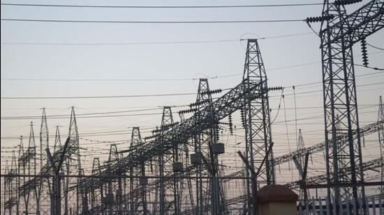 The present case pertains to a power ministry order of March 29, by which it diverted the electricity allocated to Delhi from the NTPC plant in Dadri to Haryana from April 1, citing a letter sent by Delhi power minister Satyendar Jain in July 2015. (Representative image/HT Archive)