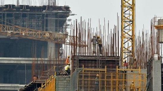 In the new report, Ind-Ra has created two scenarios with respect to the FY23 economic outlook basis certain assumptions.(AFP) In the new report, Ind-Ra has created two scenarios with respect to the FY23 economic outlook basis certain assumptions.(AFP)