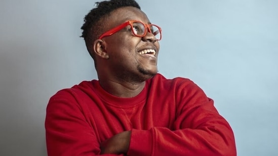 Smiling helps you to be positive. It also makes you look more attractive and improves your confidence levels. In interpersonal communication, a smile on your face is perceived as being relaxed and others can approach you more easily. It inspires confidence both in you as well as the other person.(Unsplash)