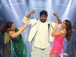 Nayanthara, Vijay Sethupathi and Samantha Ruth Prabhu in a still from Kaathu Vaakula Rendu Kadhal. Nayanthara, Vijay Sethupathi and Samantha Ruth Prabhu in a still from Kaathu Vaakula Rendu Kadhal.