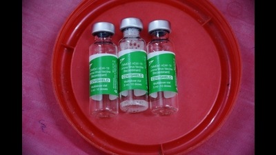 Out of the 55,000 to 60,000 target population in the 12-15 years age group, Kalyan Dombivli Municipal Corporation has managed to get at least 7,800 children vaccinated against Covid. (For representational purposes only) (PRAFUL GANGURDE/HT PHOTO)