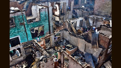The houses that were gutted in the blaze at Noor Bagh in Srinagar on Thursday. (Waseem Andrabi/HT) The houses that were gutted in the blaze at Noor Bagh in Srinagar on Thursday. (Waseem Andrabi/HT)