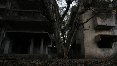 A Gujarat juvenile justice board has handed out a ₹15,000 fine and 3 months’ community service as punishment for a man who was 15 years old in 2002, when he joined a mob that attacked Gulbarg society. (HT File Photo/Manoj Patil) A Gujarat juvenile justice board has handed out a ₹15,000 fine and 3 months’ community service as punishment for a man who was 15 years old in 2002, when he joined a mob that attacked Gulbarg society. (HT File Photo/Manoj Patil)