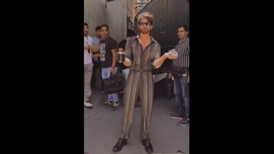 Shahid Kapoor in the viral coffee trend uploaded on his Instagram page. (instagram/@shahidkapoor) Shahid Kapoor in the viral coffee trend uploaded on his Instagram page. (instagram/@shahidkapoor)