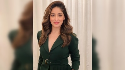 Yami Gautam's look was completed with a pair of flared pants and stilettoes. (Instagram/@yamigautam) Yami Gautam's look was completed with a pair of flared pants and stilettoes. (Instagram/@yamigautam)
