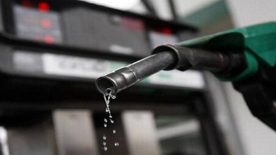 Diesel, gasoline prices in China to hit record high (Agencies)