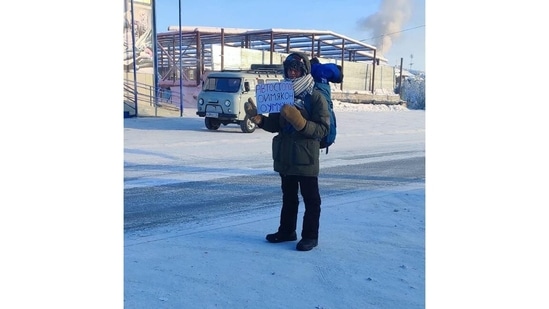 In January 2020, Yadav visited Oymyakon, a remote Russian settlement that is one of the coldest inhabited places in the world. Temperatures here can drop as low as -71 degrees Celsius. “I remember being dropped off by a trucker at 2am. I had no idea where I would stay for the night. I was cold and confused, my limbs had gone numb and my eyelashes were frozen. I started calling out for help till one kind stranger let me in for the night,” Yadav says.