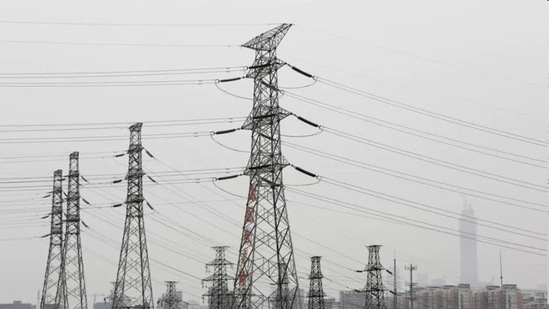 A surge in power demand in March has forced India to cut coal supplies to the non-power sector and put on hold plans for some fuel auctions for utilities without supply deals due to a slump in inventories.