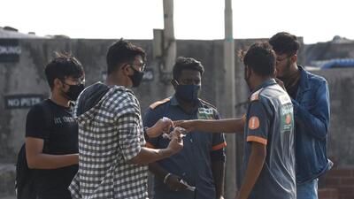 During the pandemic, BMC marshals penalised citizens for violating Covid-safety norms. (Vijay Bate/HT Photo)