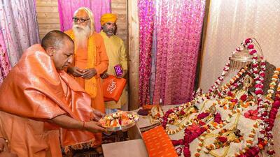 Uttar Pradesh chief minister Yogi Adityanath offering prayers to Ram Lalla at the makeshift temple in Ayodhya on Friday. (PTI PHOTO) Uttar Pradesh chief minister Yogi Adityanath offering prayers to Ram Lalla at the makeshift temple in Ayodhya on Friday. (PTI PHOTO)