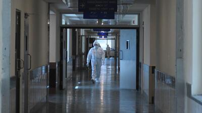 PGIMER has around 7,300 sanctioned posts in various categories, including teaching and non-teaching doctors, nurses, paramedical staff, lab technicians and security staff, among others. But nearly 22% (1,600) posts are lying vacant. (HT File Photo) PGIMER has around 7,300 sanctioned posts in various categories, including teaching and non-teaching doctors, nurses, paramedical staff, lab technicians and security staff, among others. But nearly 22% (1,600) posts are lying vacant. (HT File Photo)