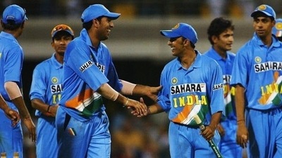 Rohan Gavaskar with India teammates (Getty Images)