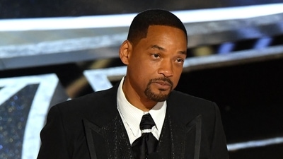 Will Smith refused to leave the Oscars ceremony after attacking comedian Chris Rock, the Academy of Motion Picture Arts and Sciences revealed on March 30. (AFP) Will Smith refused to leave the Oscars ceremony after attacking comedian Chris Rock, the Academy of Motion Picture Arts and Sciences revealed on March 30. (AFP)