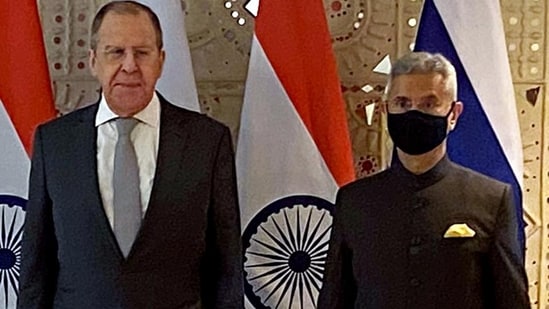 Russian foreign minister Sergey Lavrov (left) with India’s external affairs minister S Jaishankar in New Delhi. (ANI)