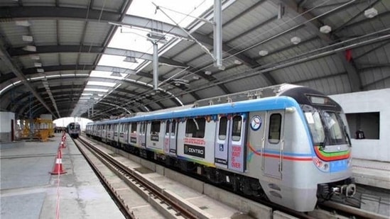 Hyderabad metro's unlimited travel holiday card spreads festive cheer on Ugadi&nbsp;(Livemint Photo)