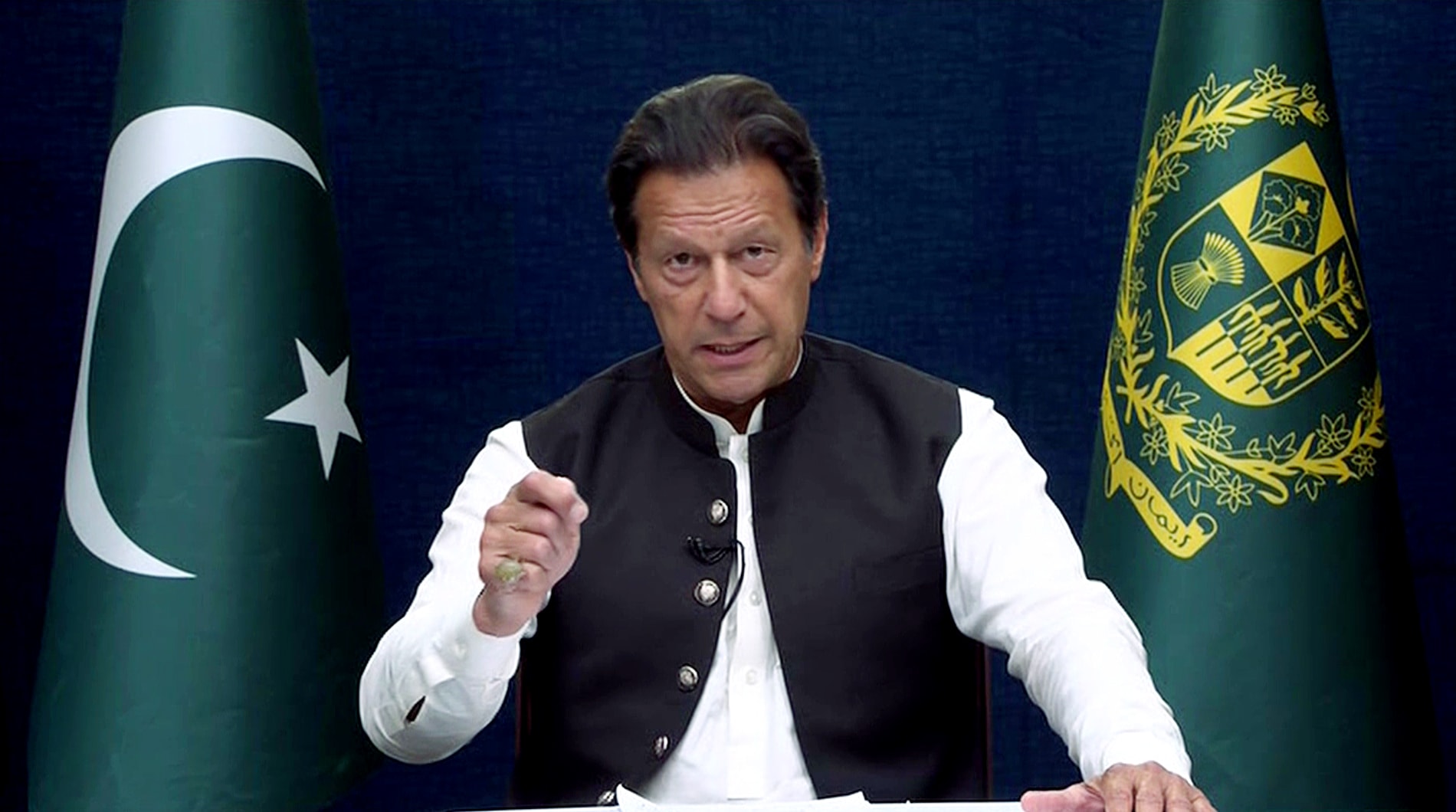 File photo of Pakistan Prime Minister Imran Khan addressing the nation in Islamabad.(ANI)