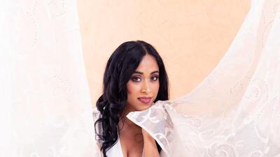 Singer Shweta Subram recently launched a song Dil Mera in collaboration with American music producer Janapriyan Levine. Singer Shweta Subram recently launched a song Dil Mera in collaboration with American music producer Janapriyan Levine.