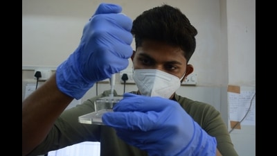 Testing for tuberculosis being carried out in Thane. Thane district has seen a decline in TB cases with the area turning from red zone to green zone. (PRAFUL GANGURDE/HT PHOTO)