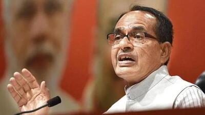 Madhya Pradesh chief minister Shivraj Singh Chouhan is in election mode and is trying to change his earlier image of a soft persona. (Raj K Raj/HT Archive) Madhya Pradesh chief minister Shivraj Singh Chouhan is in election mode and is trying to change his earlier image of a soft persona. (Raj K Raj/HT Archive)