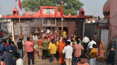Devotees at the Badi Devkali temple in Ayodhya on the first day of Navratri on Saturday. (Ravinder Singh/HH) Devotees at the Badi Devkali temple in Ayodhya on the first day of Navratri on Saturday. (Ravinder Singh/HH)