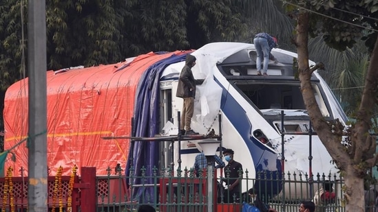 A replica of a coach of semi-high speed train Vande Bharat Express being installed at the premises of Rail Bhavan in New Delhi. The critics of the Silverline project in Kerala say while Silverline trains can run at a speed of 200 km per hour, Vande Bharat trains can take a speed of 180-200 kmph. (PTI)