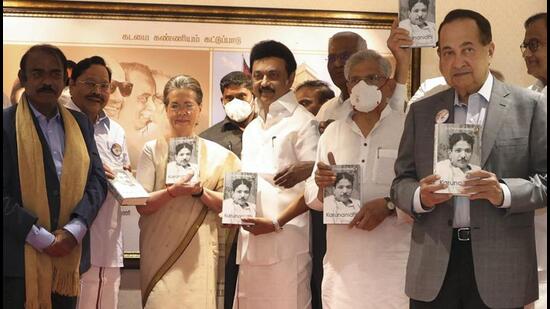 Congress interim president Sonia Gandhi and DMK president and Tamil Nadu chief minister M.K. Stalin during the inauguration of DMK’s office ‘Anna-Kalaignar Arivalayam’, in New Delhi on Saturday. (PTI)