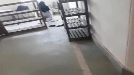 The girl student said that her act of offering namaz in the classroom was ‘unintentional’ and vowed not to perform any kind of religious activity on the university campus in future. (ANI)