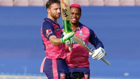Jos Buttler after reaching his ton against Mumbai Indians (IPLT20.com)
